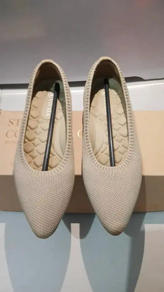 Sepatu Vivaia Original, uk 35