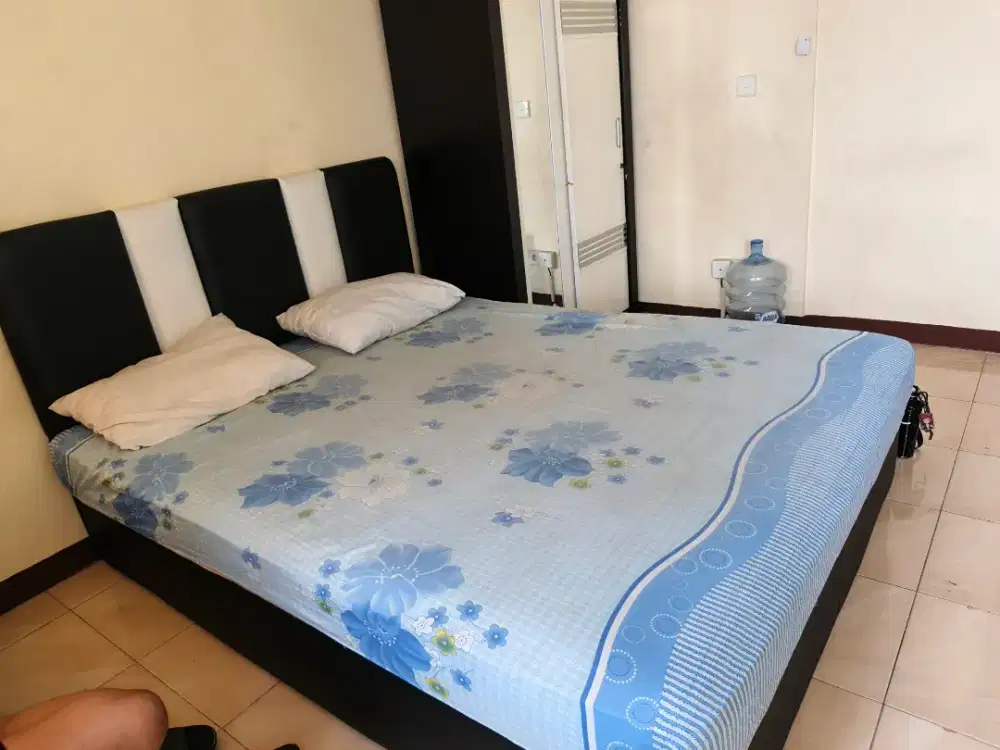 Kasur Springbed divan dan Lemari Baju