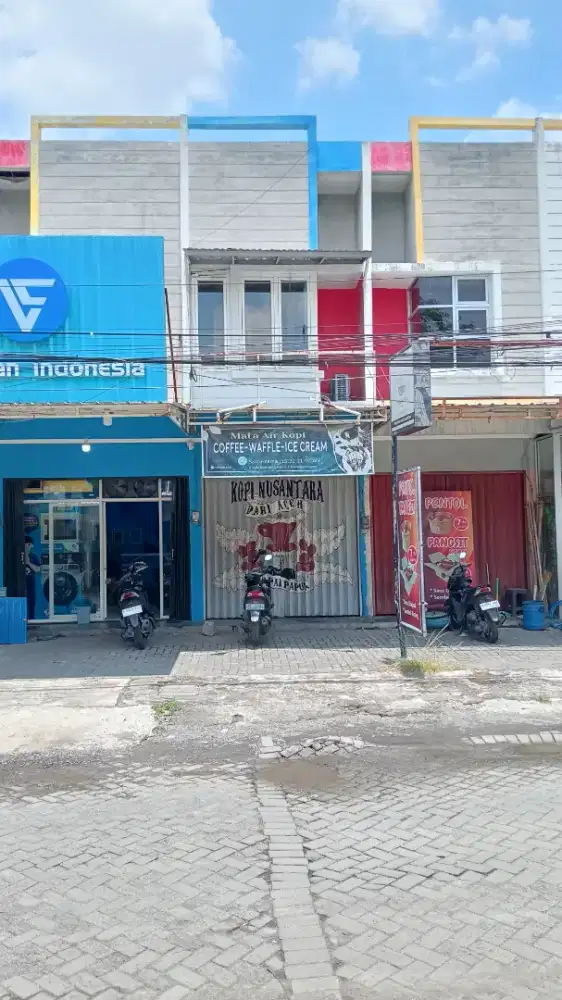 Dijual Ruko / Cafe Strategis di dekat Aneka Jaya Woltermonginsidi