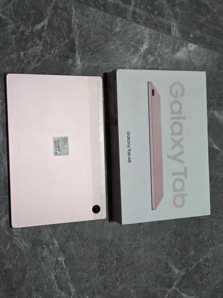 Samsung tab A8 celluler 4/128gb