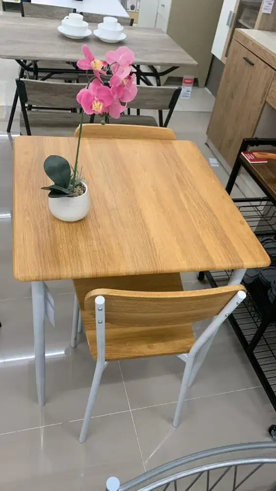 Lamira set meja makan