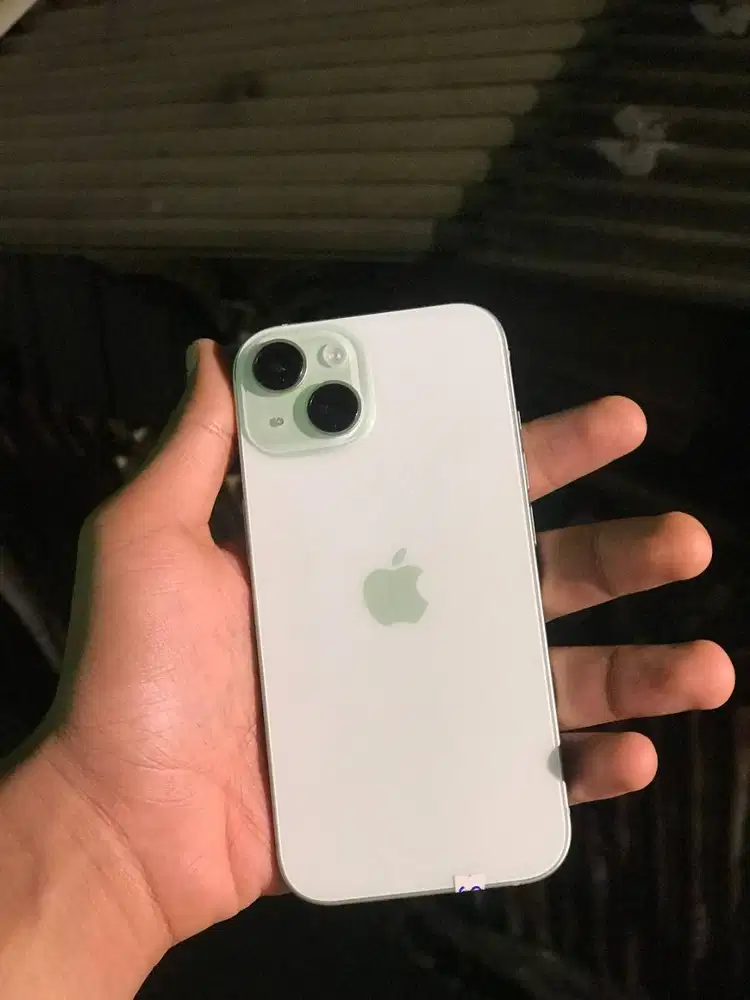 iPhone 15 inter