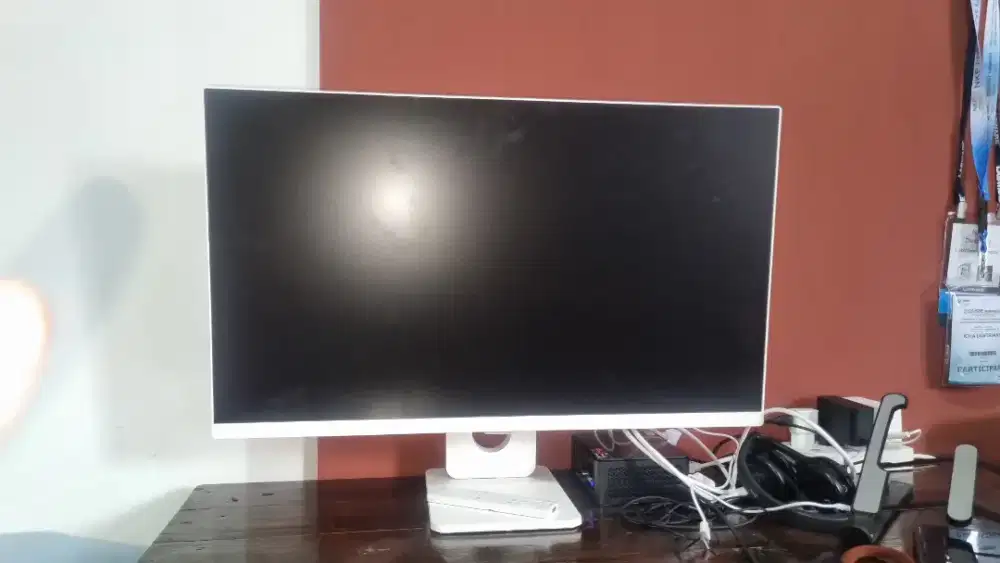 KOMPUTER MONITOR LG MY VIEW SMART MONITOR