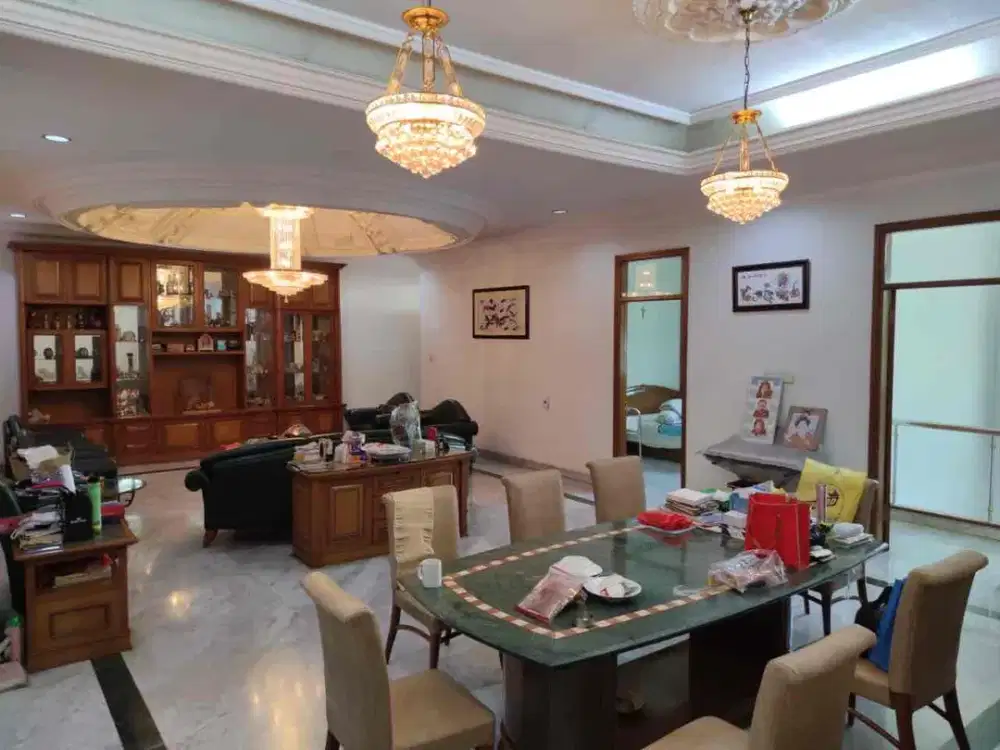 JUAL RUMAH NYAMAN TERAWAT DI BATUNUNGGAL INDAH BANDUNG