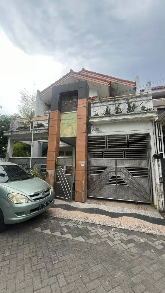 Rumah Pribadi SHM Tanpa Perantara Gayungan Surabaya