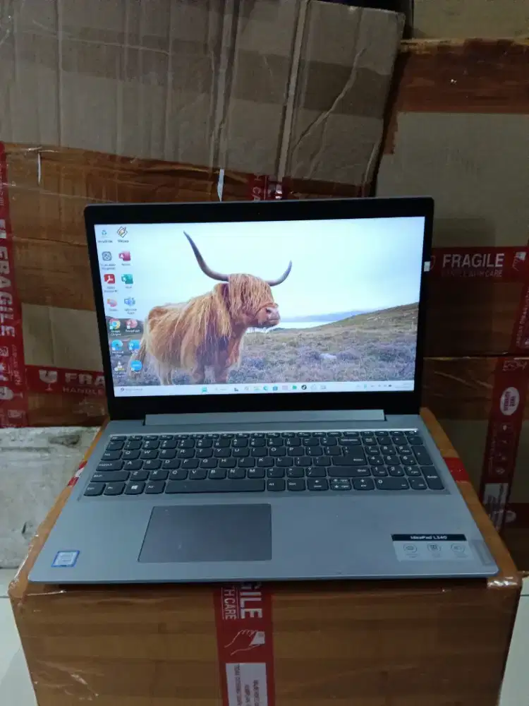 Lenovo Ideapad L340 Intel core i3 gen 8 touchscreen