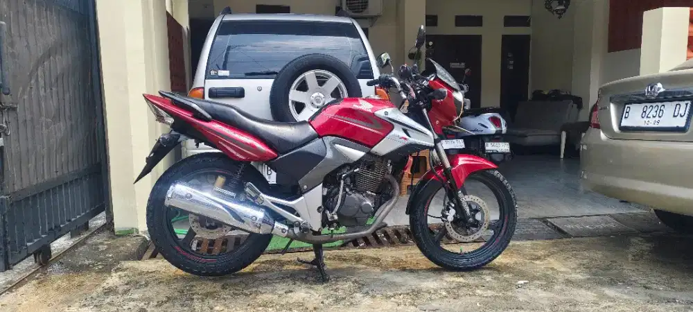 Honda Tiger Revo ( Pece ) 2009 Pajak On ( Kondisi Istimewa )