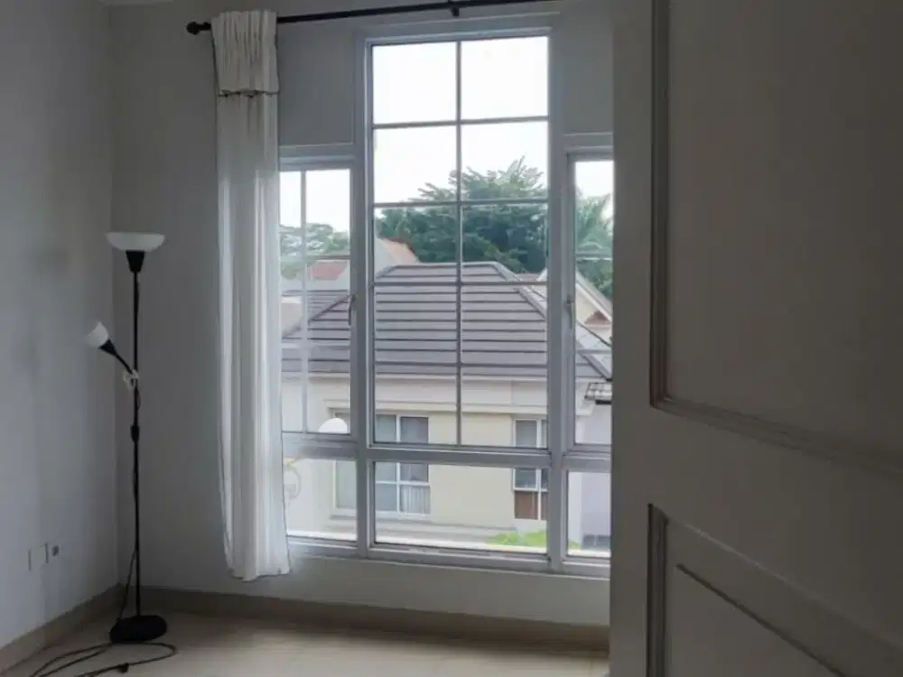 DIJUAL Rumah  Omaha Village - Gading Serpong