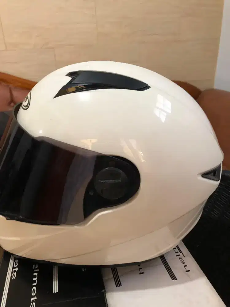 Jual Helm Zeus warna putih