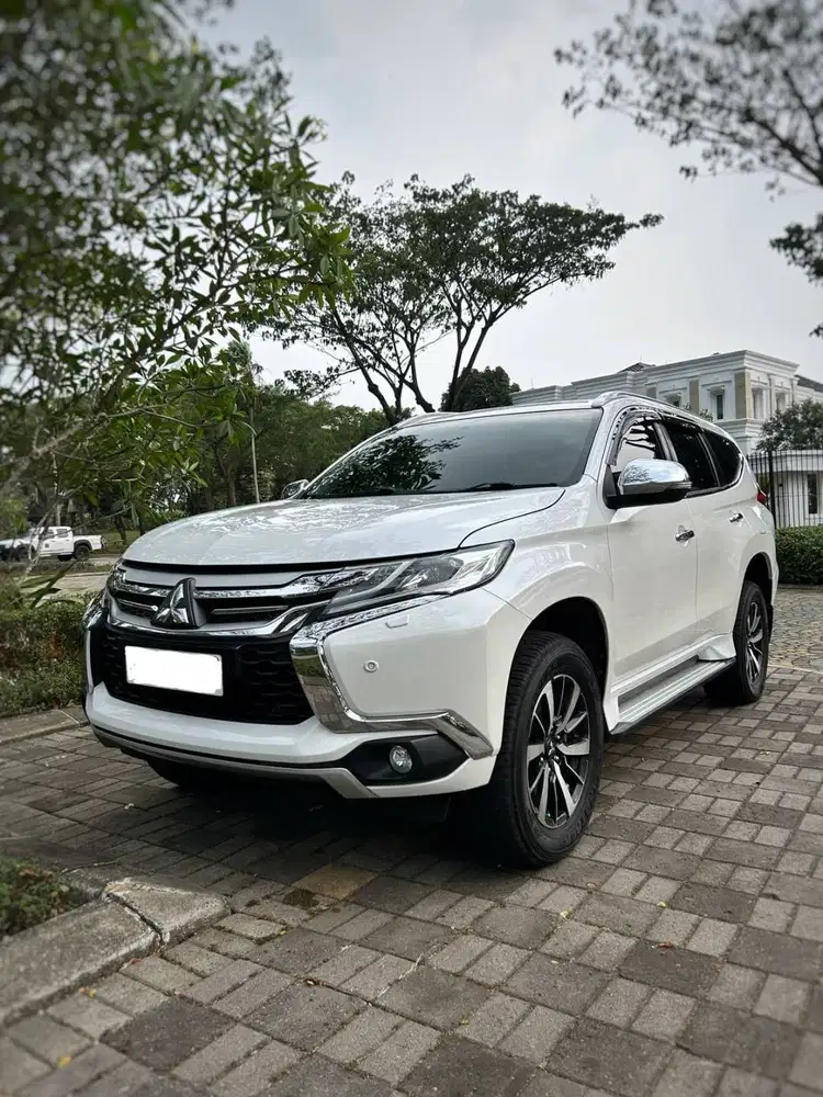 Dijual Pajero Sport 2018 Dakar 4x2
