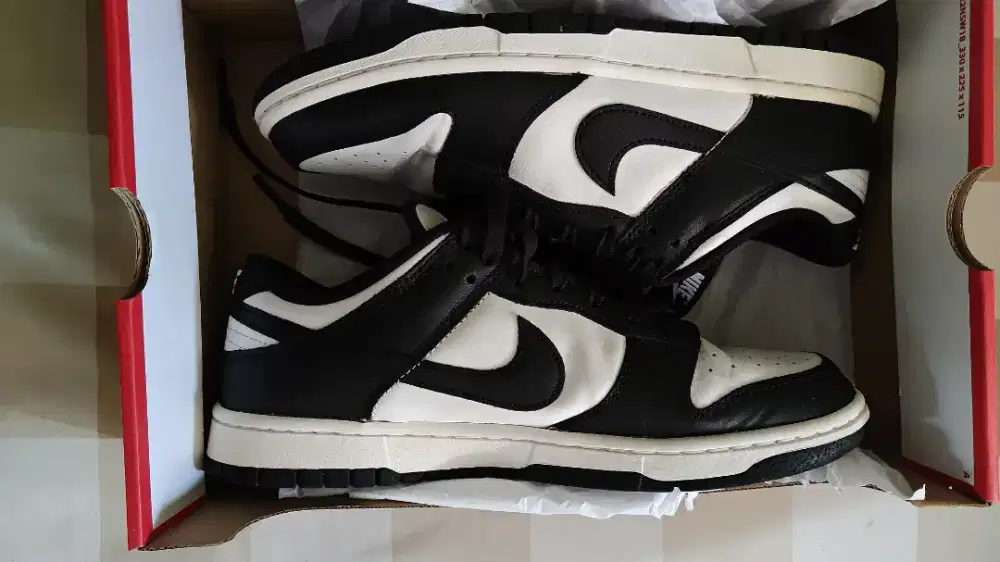 Nike Dunk Low Panda Size 44/28Cm 2nd Likenew 100% Original (Preloved)