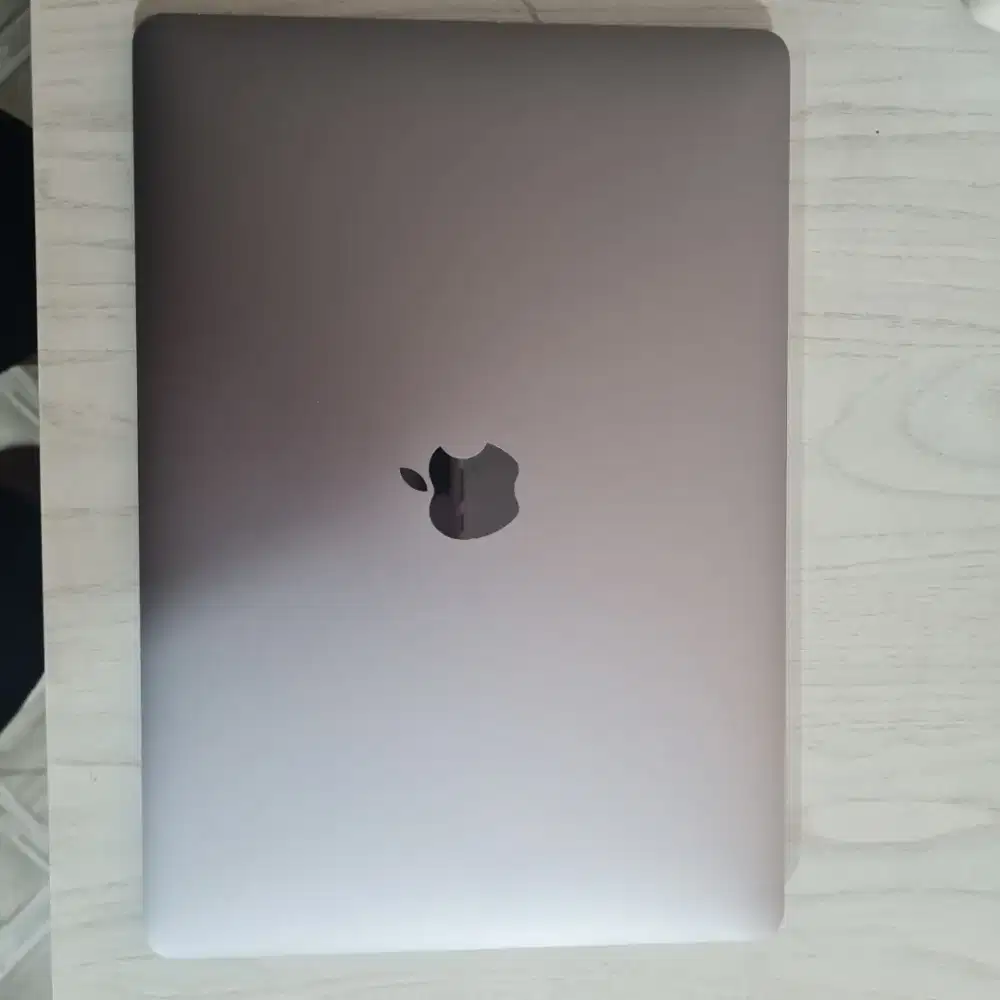 Macbook air m1 2020 / 256gb