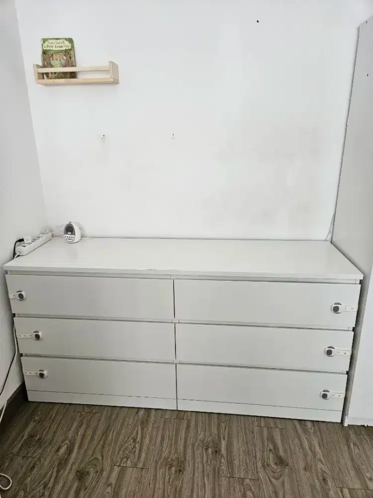 IKEA MALM 6 Laci Putih – Lemari Dresser Minimalis (Second, Mulus)