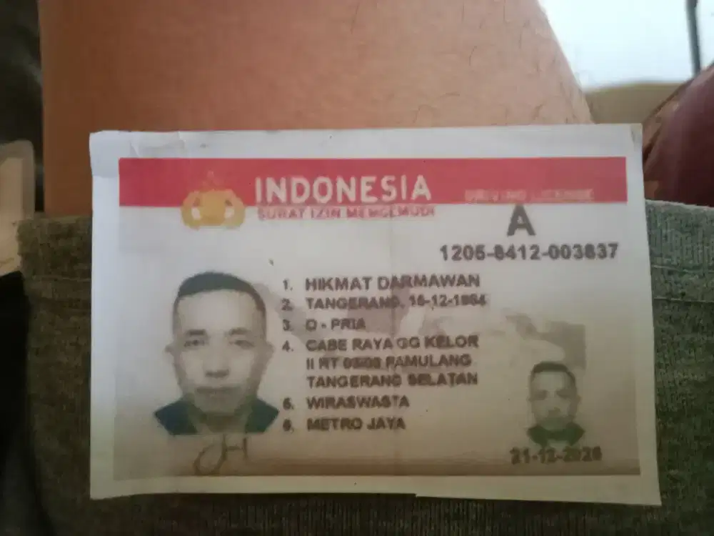 Membutuh kan pekerjaan supir