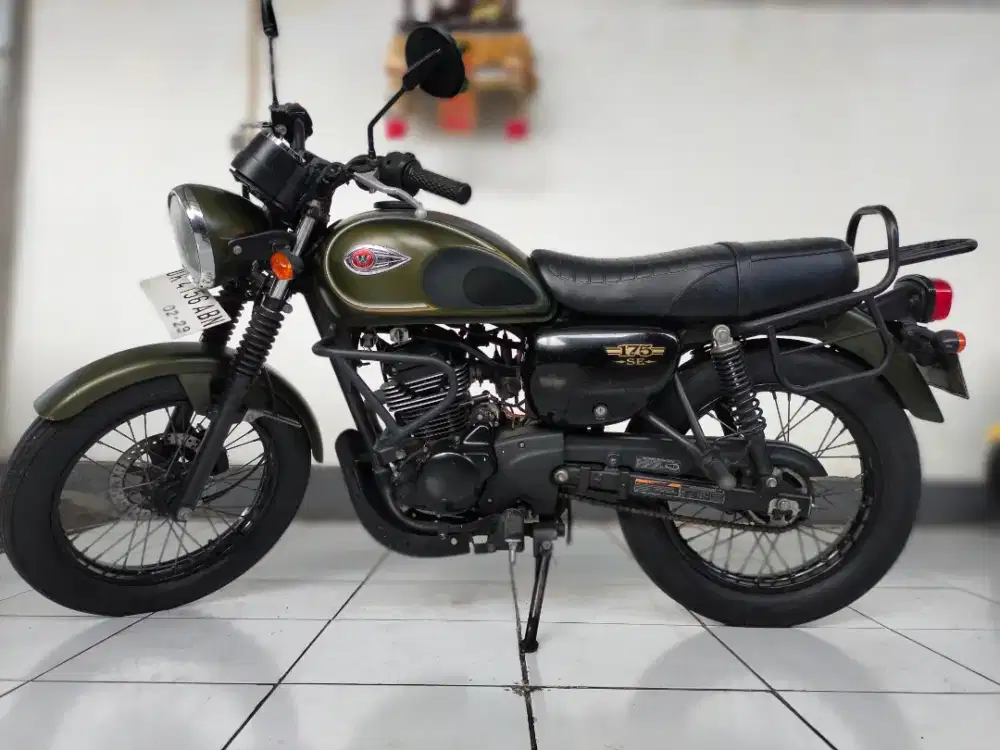 W175 2018 * bintang Dewata motor *