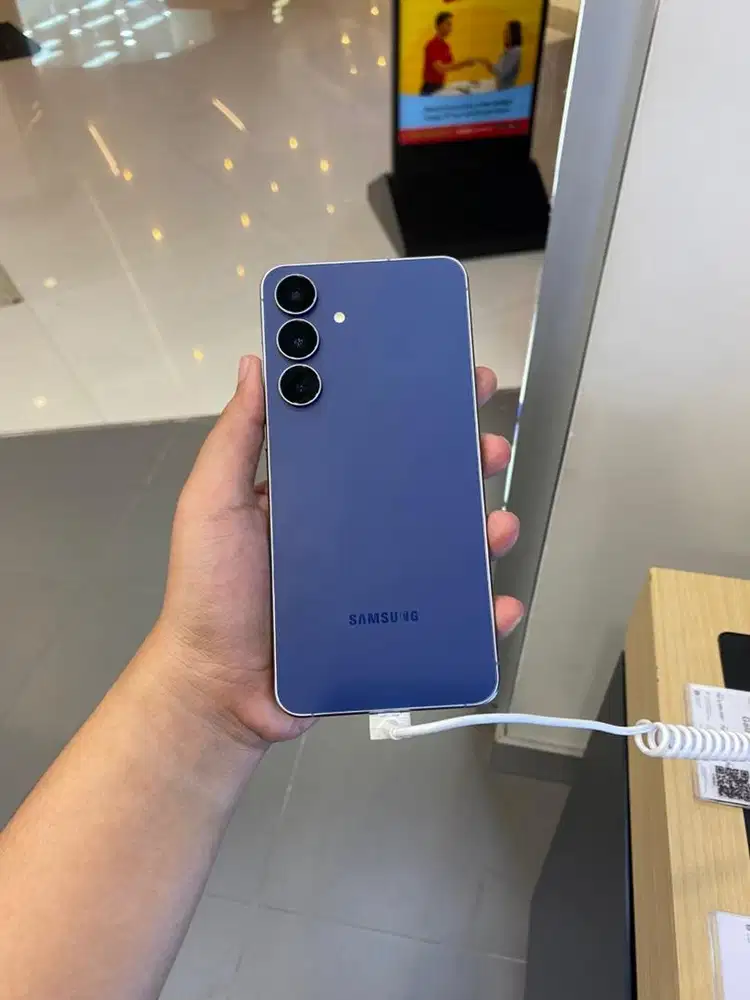 SAMSUNG S25 FE 256GB PROMO CASHBACK & FREE WATCH FIT 3