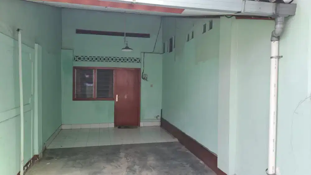 DIKONTRAKAN Rumah Paviliun samping. Jl. Mangunegaran Wetan 28 B . DiY