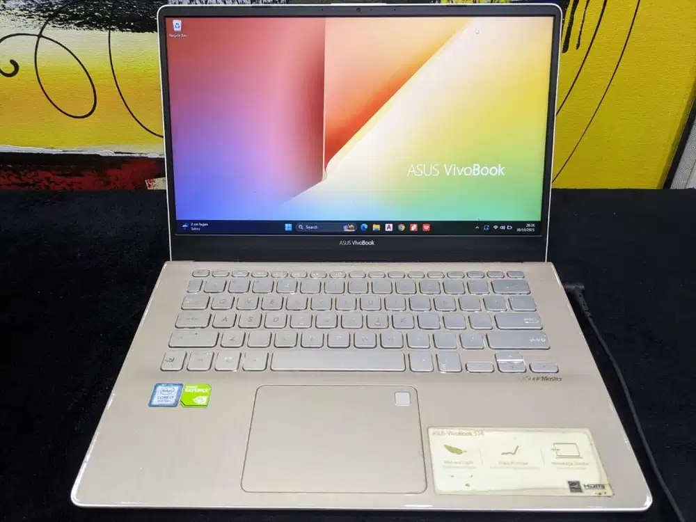 Laptop Asus Vivobook S14 Core i7 Gen 8 8/512 Nvidia MX150 Backlit