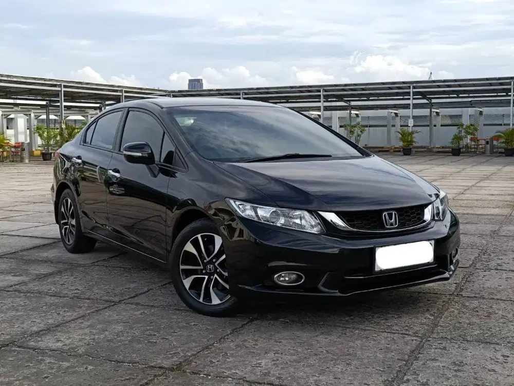 (TDP 15 JT) LOW KM 13 RB / THN ! HONDA CIVIC FB2 1.8 A/T HITAM 2015 !