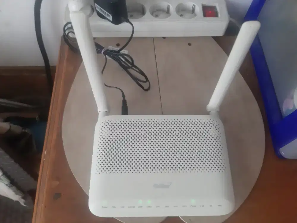 Router wifi merk FiberHome