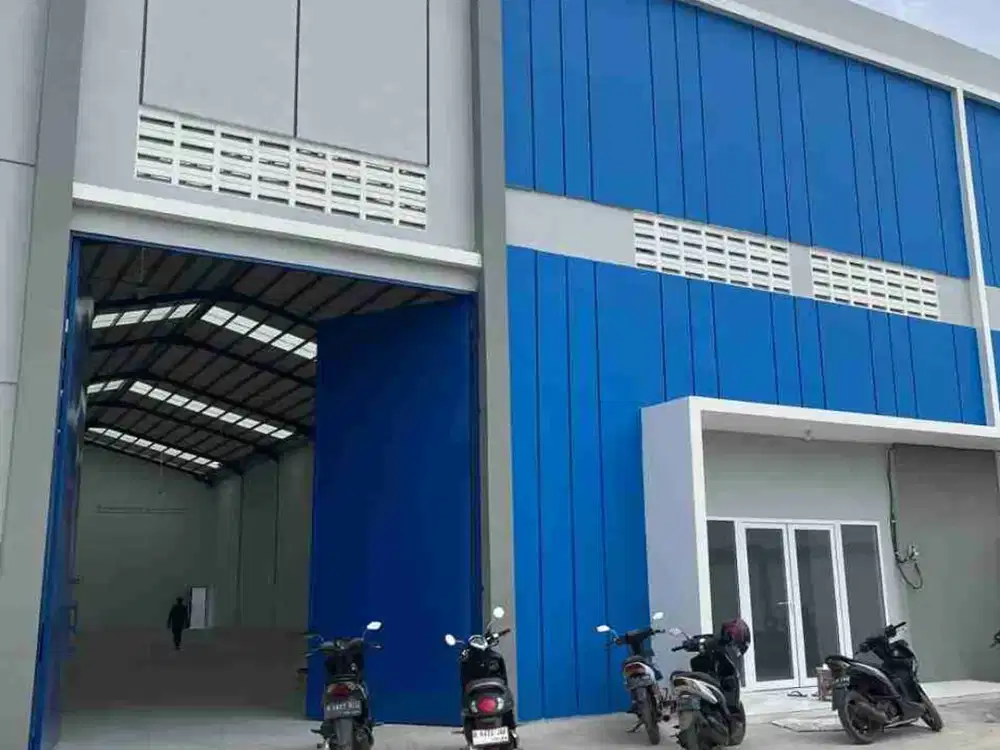 Gudang kantor laksana siap pakai ukuran besar