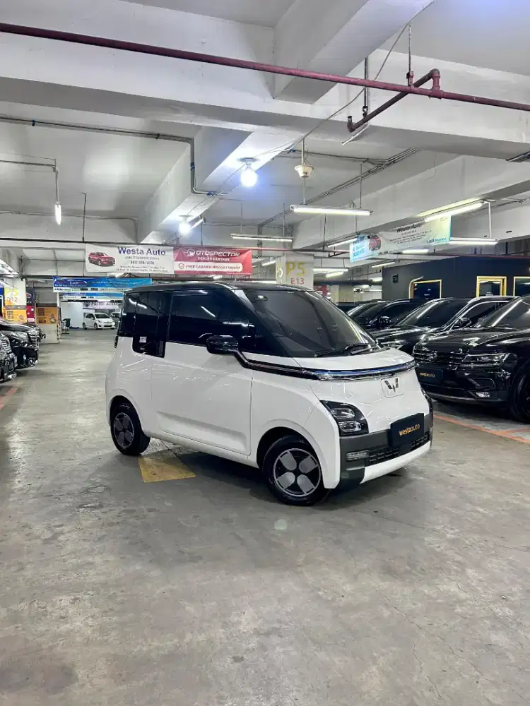 KM 9rb Long Range Wuling Air EV 2023 Airev Like New