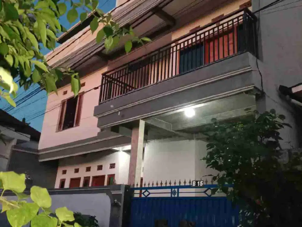 dijual rumah lantai 3 kawasan perumahan pohgading dekat McDonald's jimbaran Kuta Selatan Badung Bali