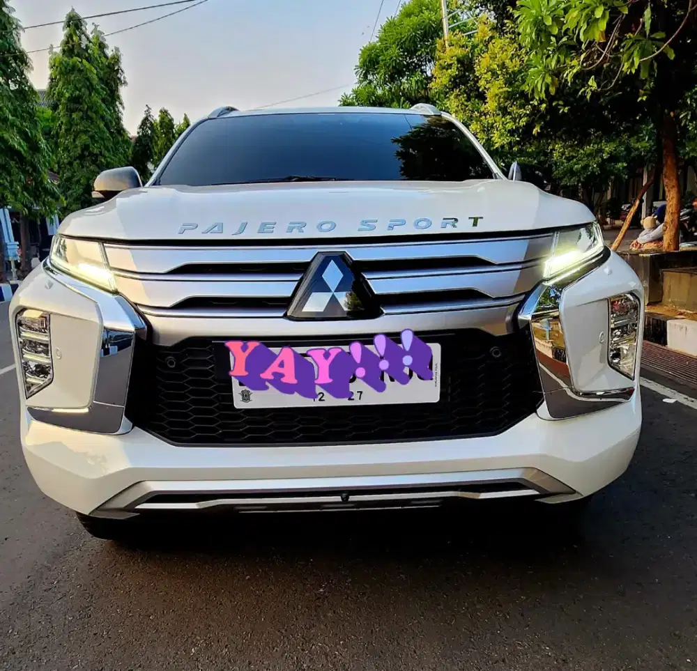 JUAL BU : MITSUBISHI PAJERO SPORT DAKAR 4X2 A/T SUNROOF TAHUN 2022