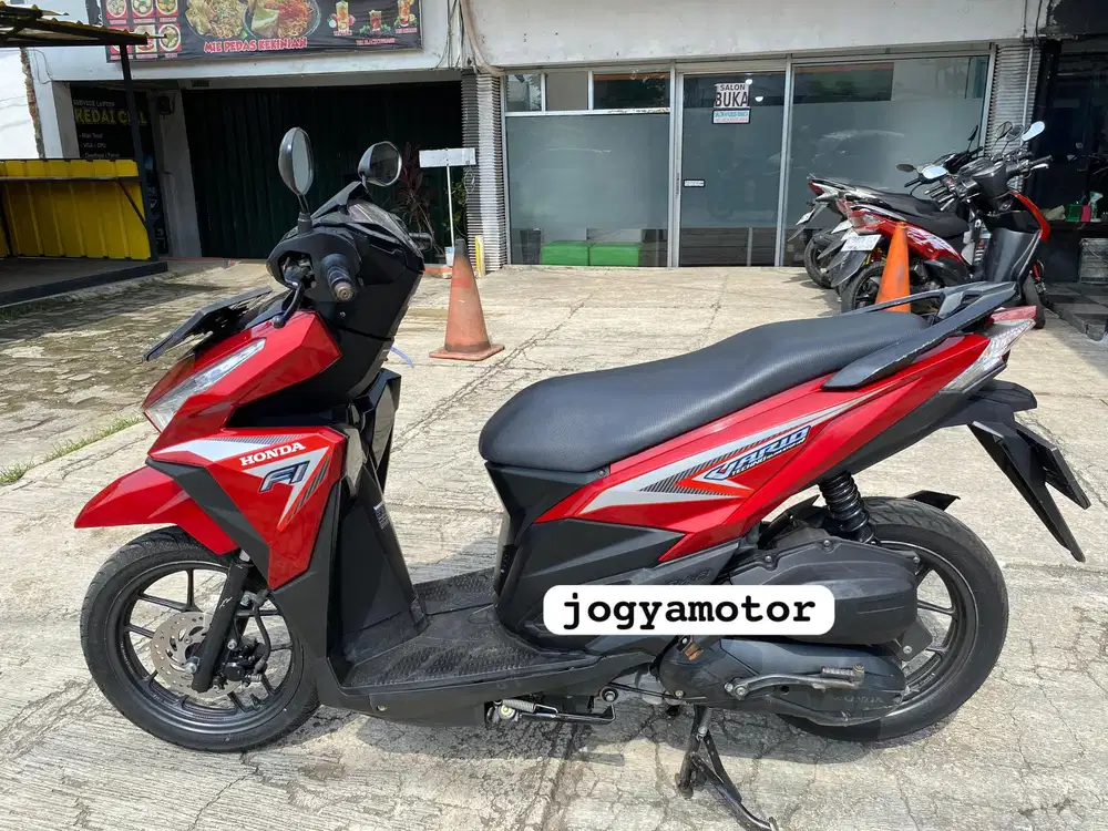 Honda Vario 125 iss 2015 cash