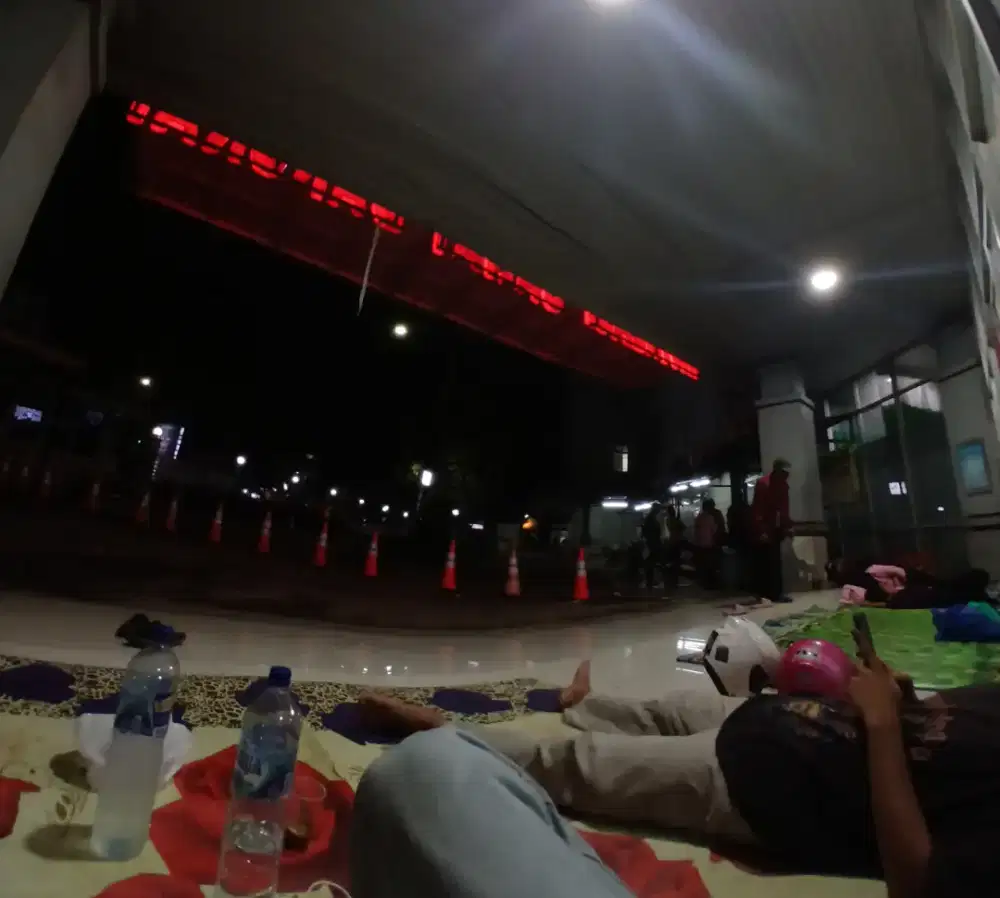 Nyari pekerjaan punya sim A