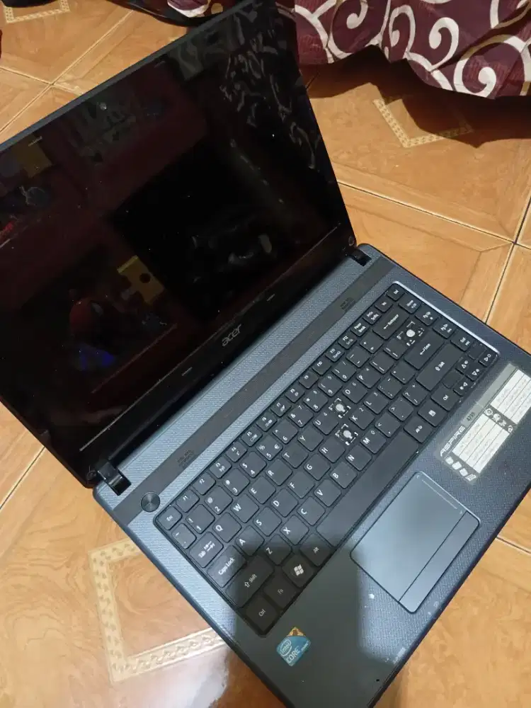 JUAL LAPTOP SECOND/BISA UNTUK KANIBALAN