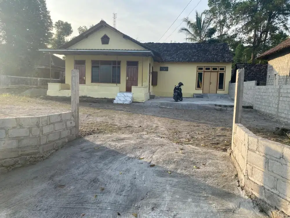 Rumah Cantik Siap Huni dengan View Sawah Asri di Klaten