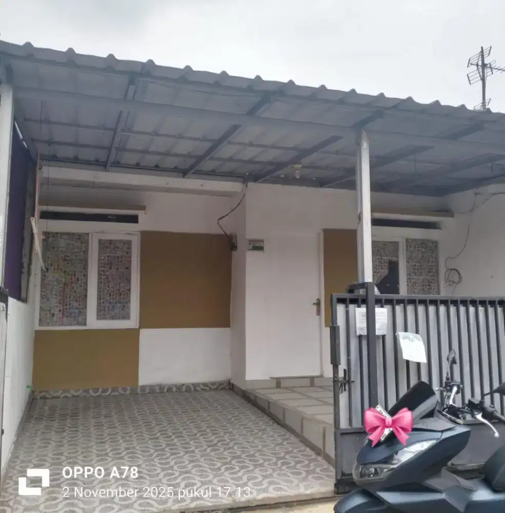 DISEWAKAN RUMAH CIKEAS GARDENIA BLOK G16 PER TAHUN*