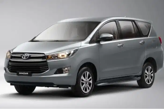Toyota Kijang Innova Reborn G AT 2016 km 46rb