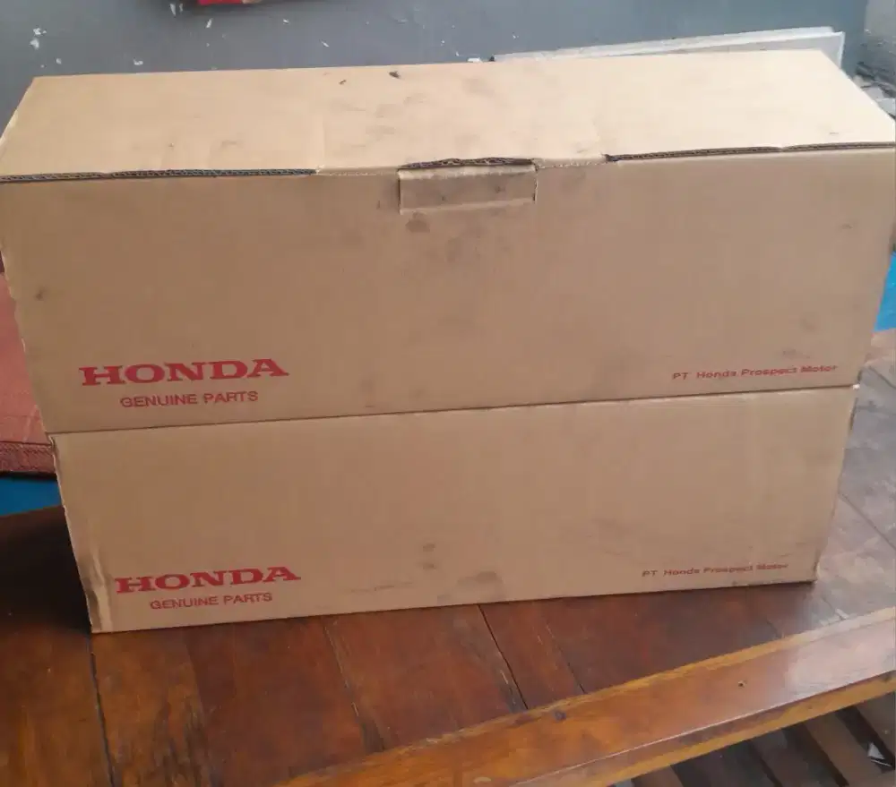 Shockbleker Honda Brio second