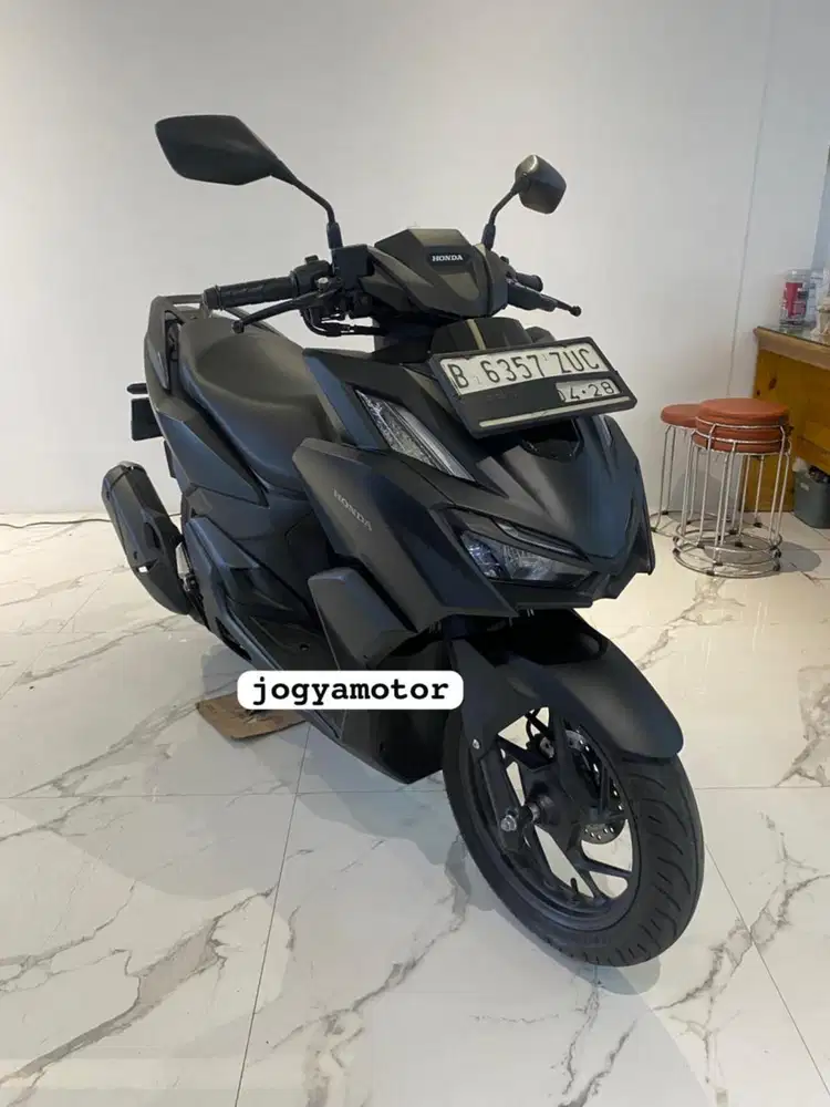 Honda Vario 160 cbs 2023 cash // credit