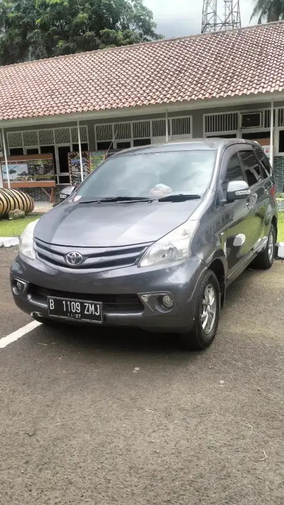 Toyota Avanza G matic 2012