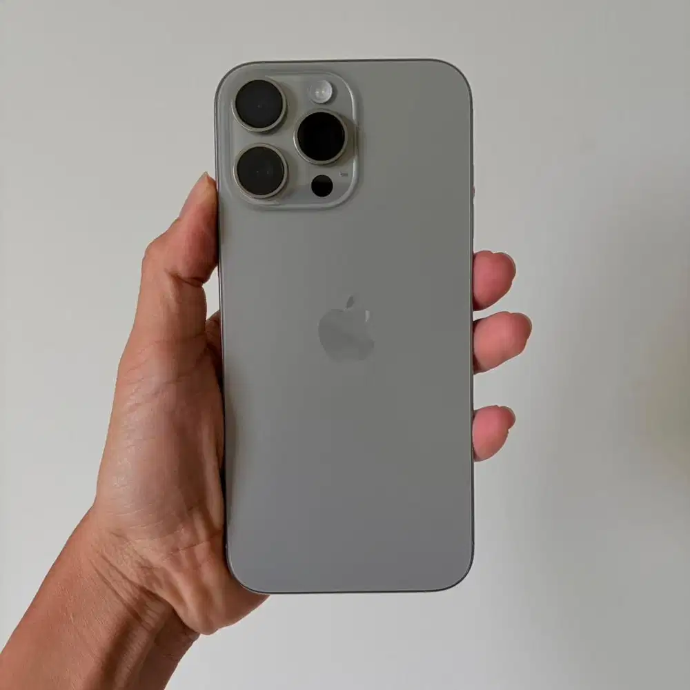 iPhone 16 Pro Max 256GB NaturalTitanium Resmi iBox Replacement Unit