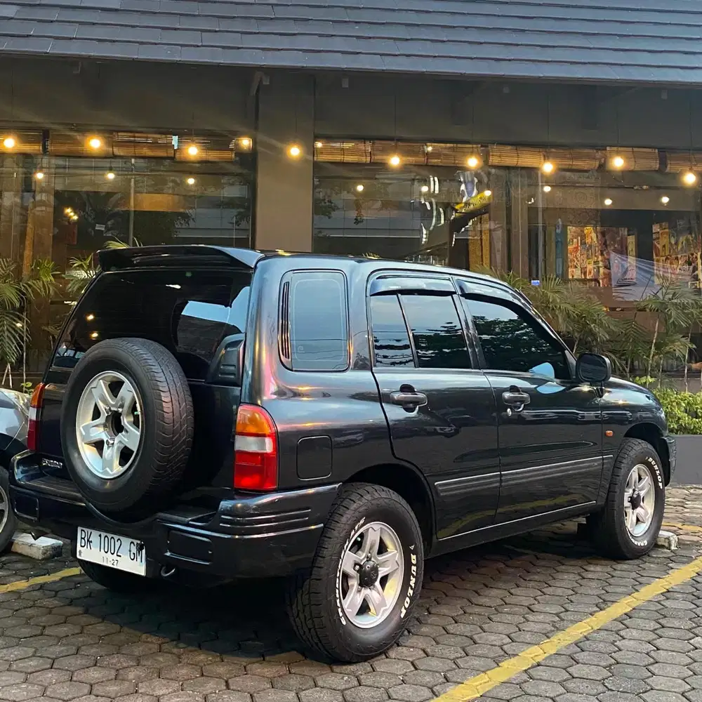 Suzuki Escudo 2004 Bensin