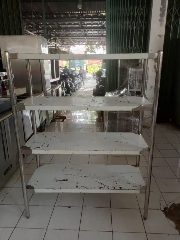 Rak 4 susun ukuran 120x50x155

Harga : 3 jt