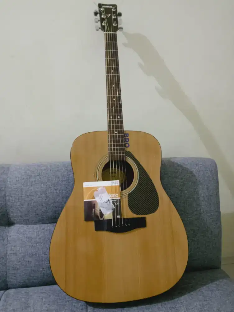 Gitar Yamaha F310 Ori tangan pertama