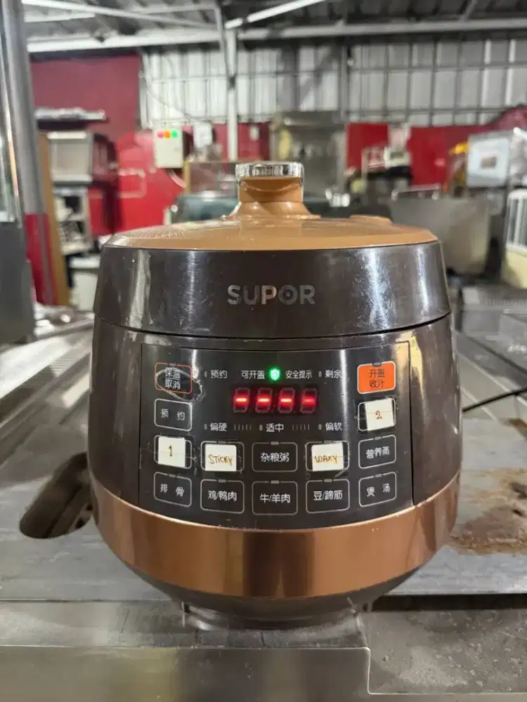 Interlligent Electric Pressure Cooker 6 L SUPOR
Harga 1,8jt
Ready2unit