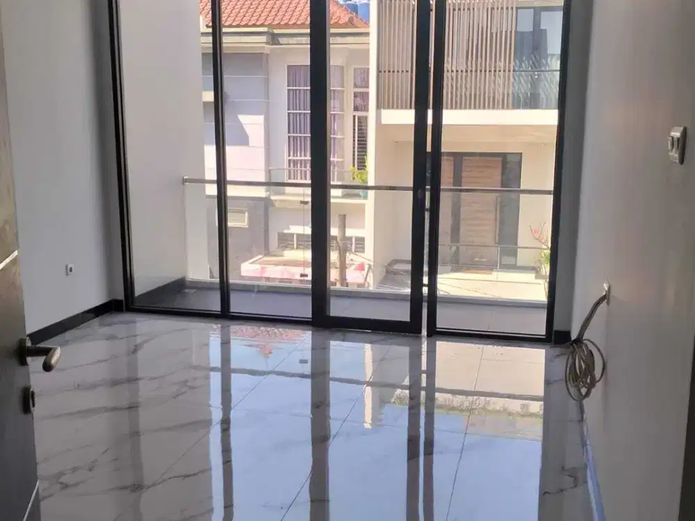 Dijual Cepat Rumah Baru Area Sunter Jaya Jakarta Utara Tersedia 2 Unit