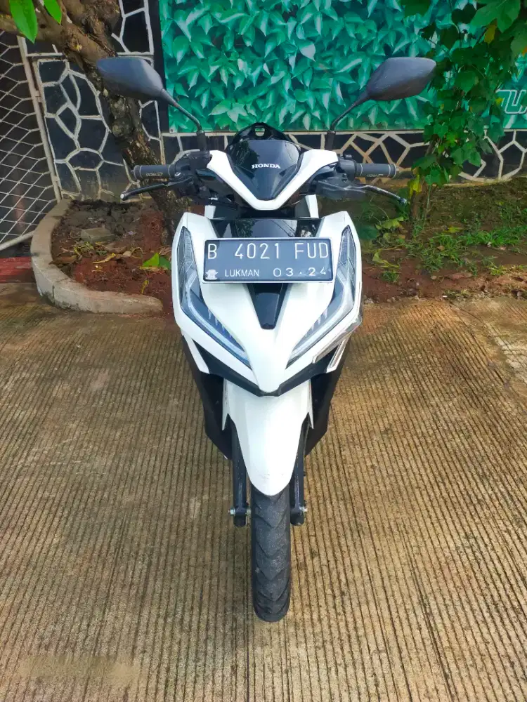 VARIO 150 LED NEW KM 10RB ISTIMEWA