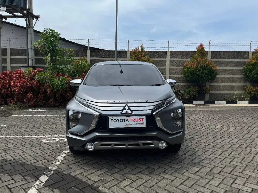 DIJUAL MITSUBISHI XPANDER ULTIMATE 1.5 AT TAHUN 2018