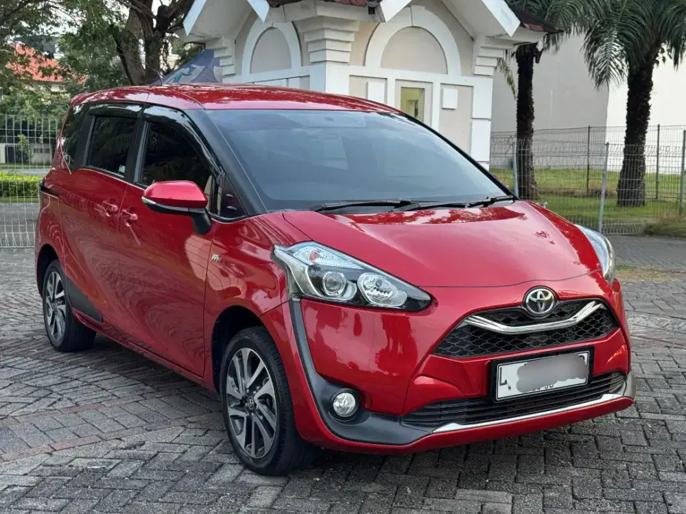 SIENTA V MATIC 2020 KM LOW