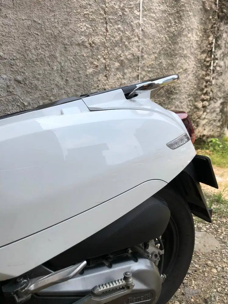 Jual Cepat Benelli Panarea White