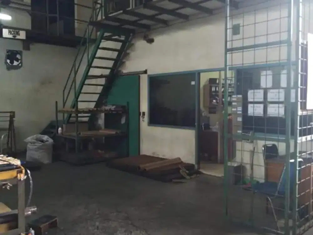 Dijual Gudang di Jalan Kelapa Dua Wetan Cibubur Jakarta Timur