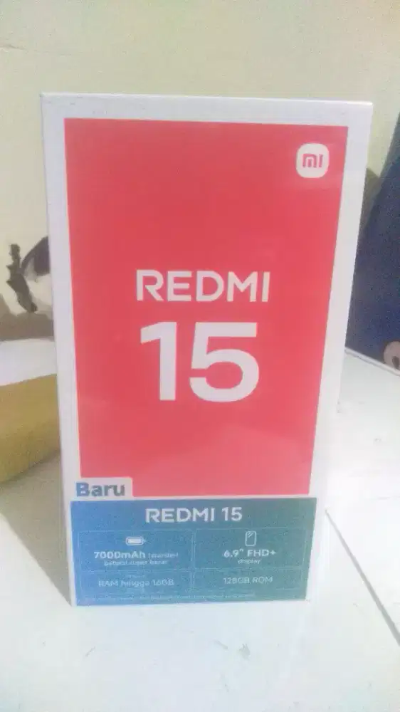 Xiaomi Redmi 15 8/128GB Warna Hitam