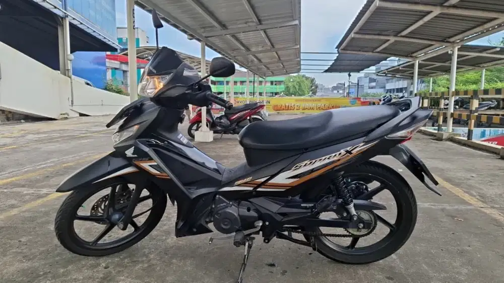 DIJUAL Honda Supra X 125 FI (GOLDEN MATTE BLACK CW TYPE)